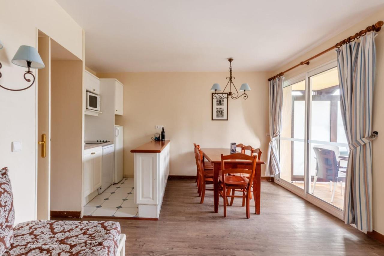 Nice 2-Br In A Residence With Pool - Deauville - Welkeys מראה חיצוני תמונה